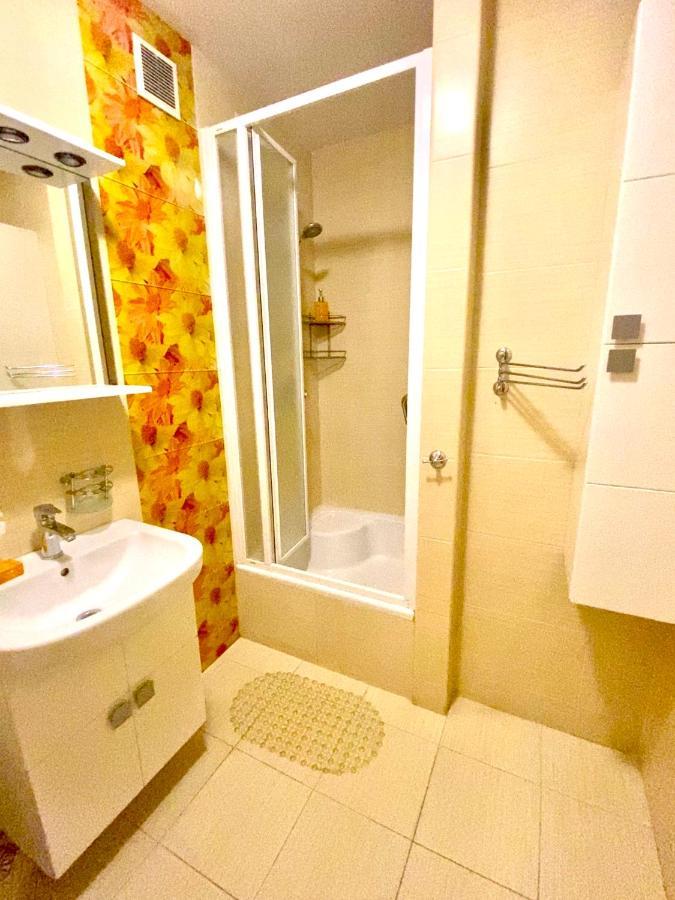 Cozy Studio ヴィーンヌィツャ エクステリア 写真